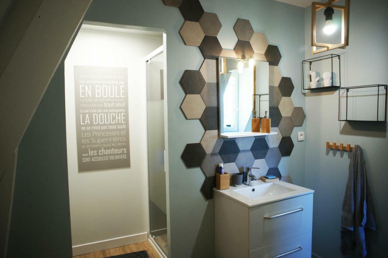 La Maison D A Cote Lacropte Exterior foto
